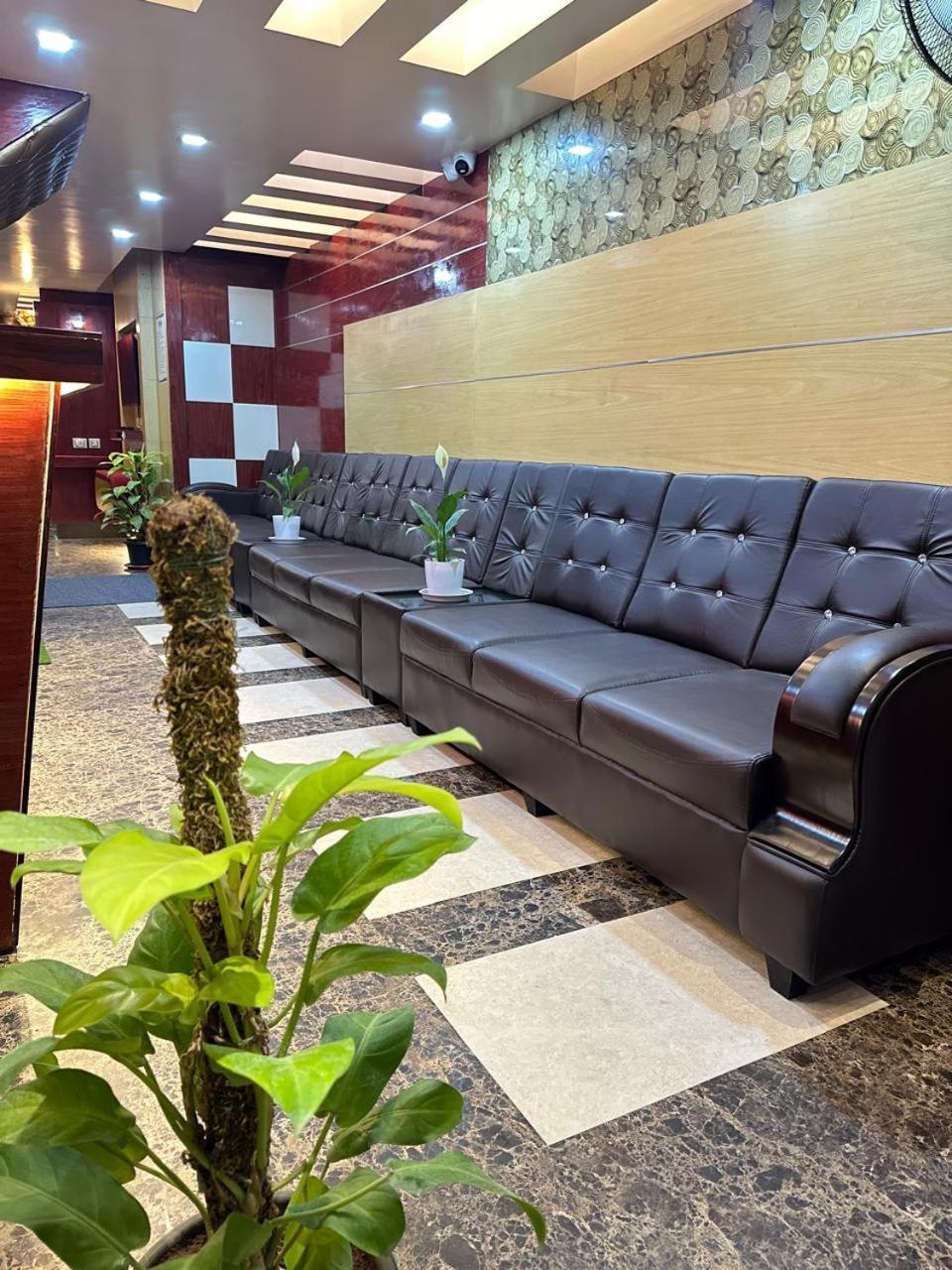 Hotel Vp International Bengalúr Exteriér fotografie